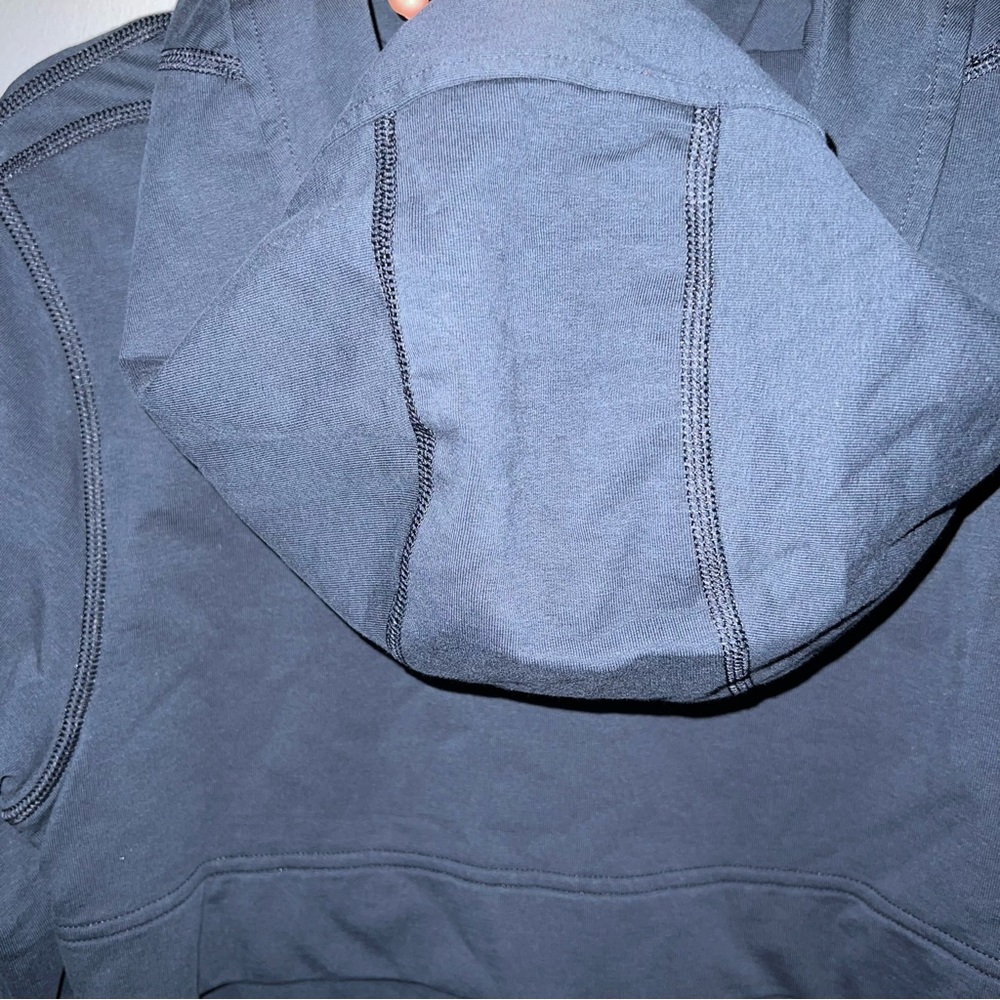 Lululemon Jacket - Picture 6 of 9